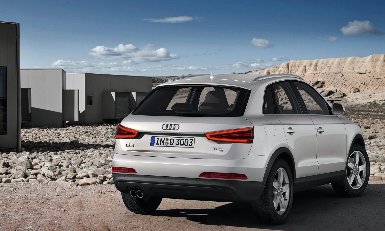 Audi Q3 2012 1600 30   Copy